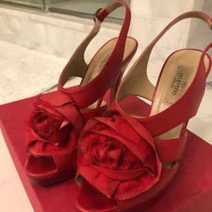 Valentino platform slingbacks with rose. 36.5